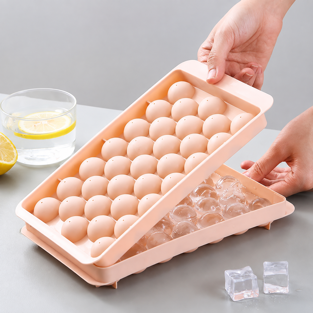 Round Ice Tray With Lid-Large