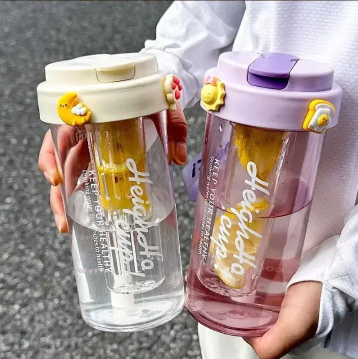 600ml Large Capacity plastic straw cup  Random colors