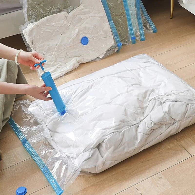 Vacuum Storage Bags  5 Bag And 1 Suction Pump