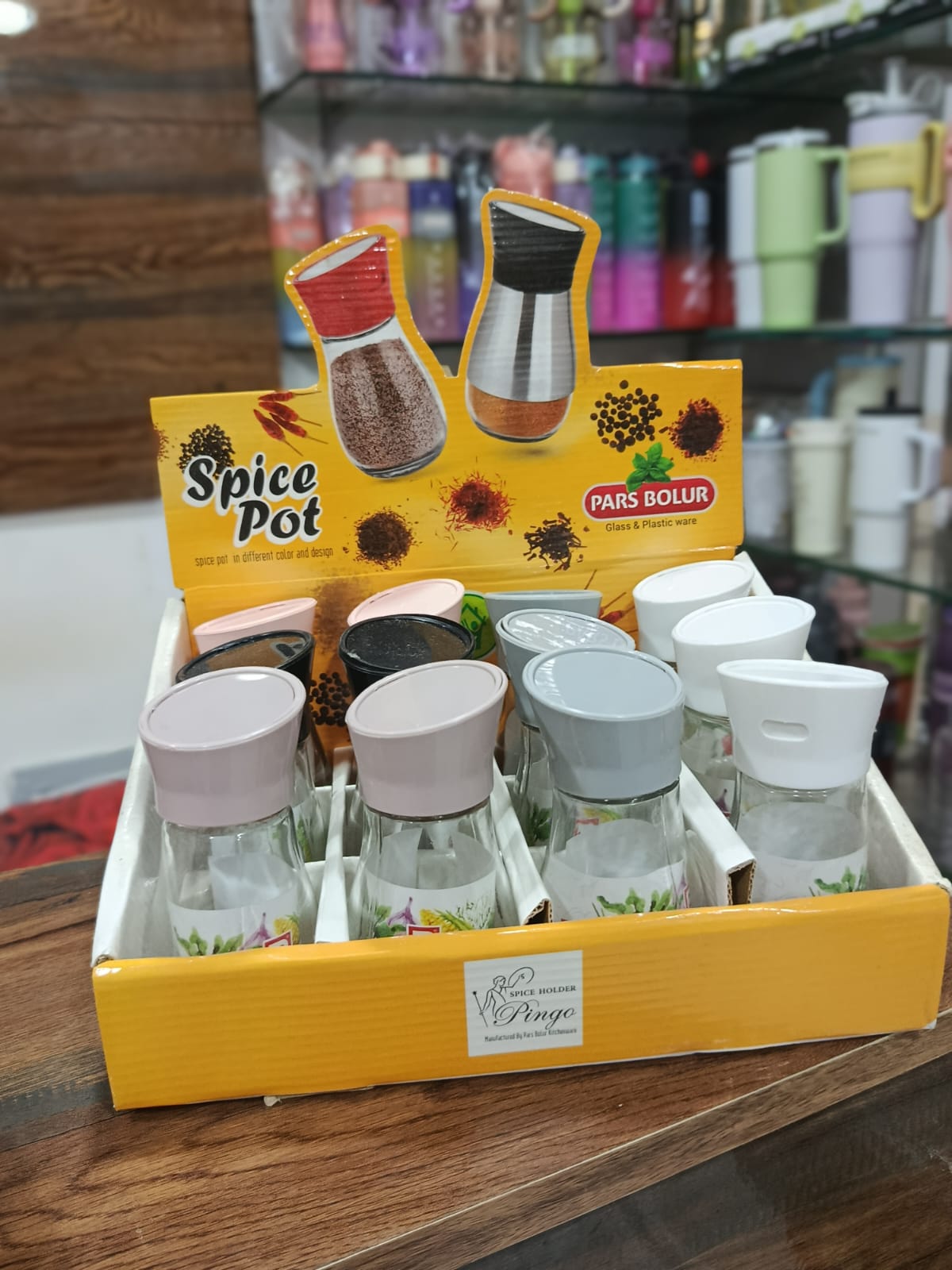 Easy-Pour Moisture-Proof Salt and Pepper Shaker Set