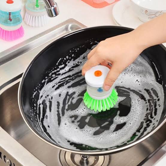 Liquid Dish Brush